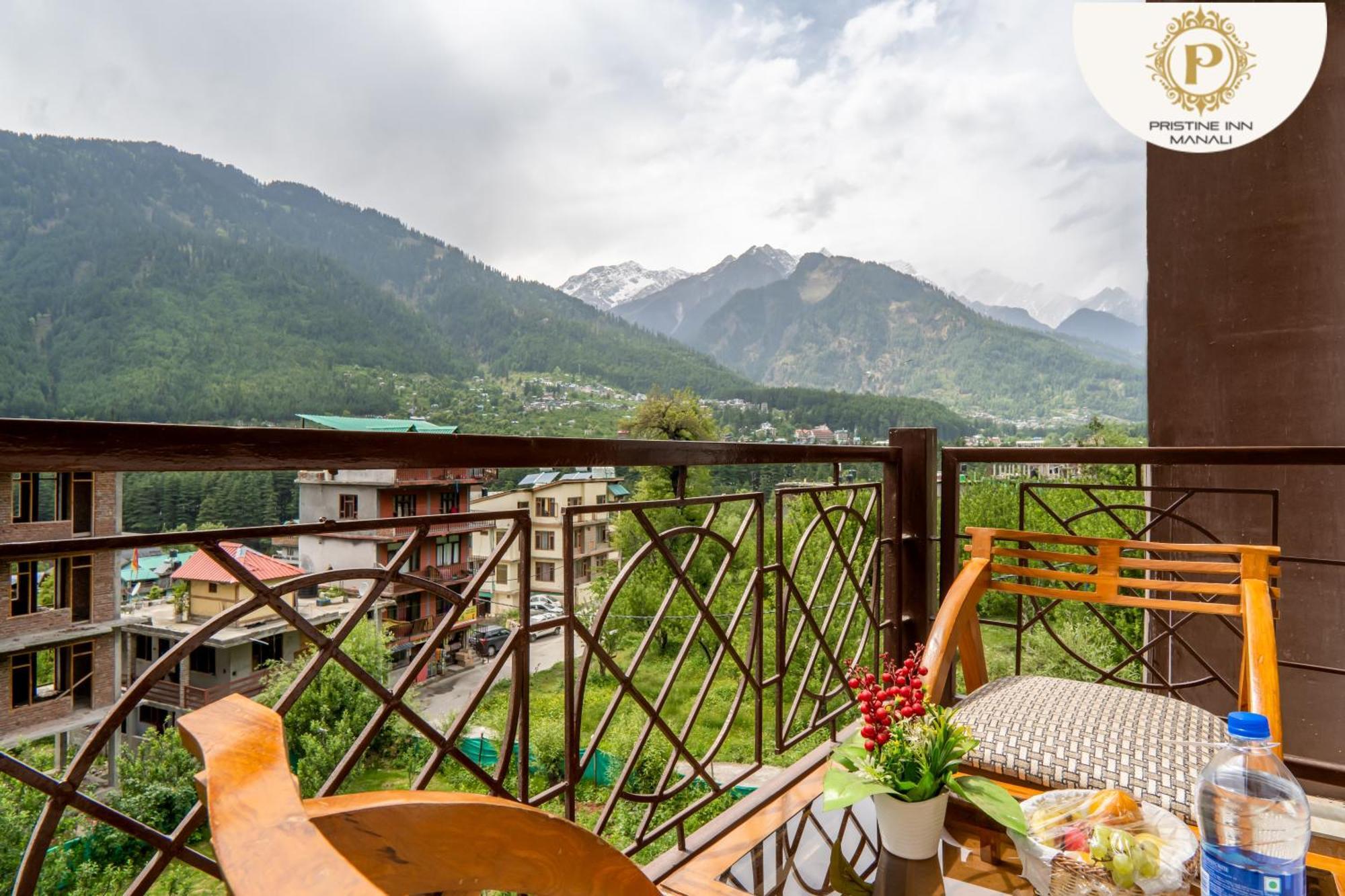 Pristine Inn Manali Exterior foto